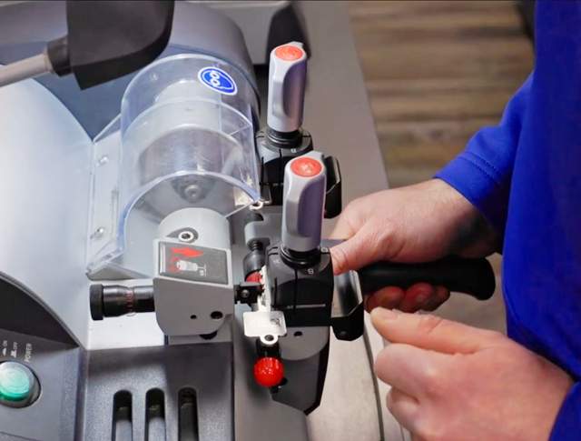 Schlosswechsel & Schließzylinder